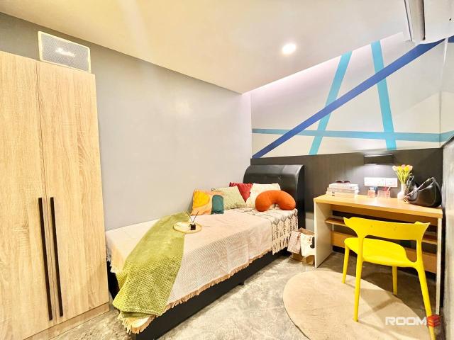No Budget To Pay Deposit? No Worries Let's Rent With Us Near Brickfields Fully Furnished Bunker Room