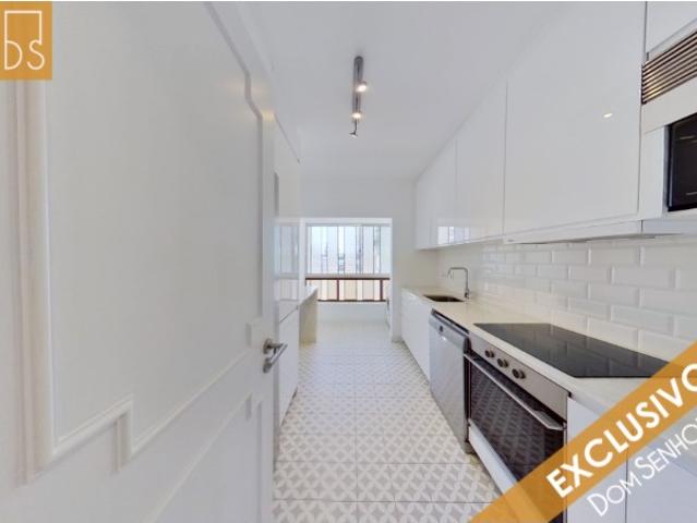 No Coração Telheiras Próximo Estação Metropolitano T2 94m2 2wc Cozinha Equipada