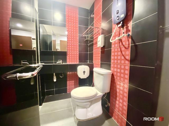No Deposit Needed ❤️ Room for Rent At SS4 Near LRT Kelana Jaya️