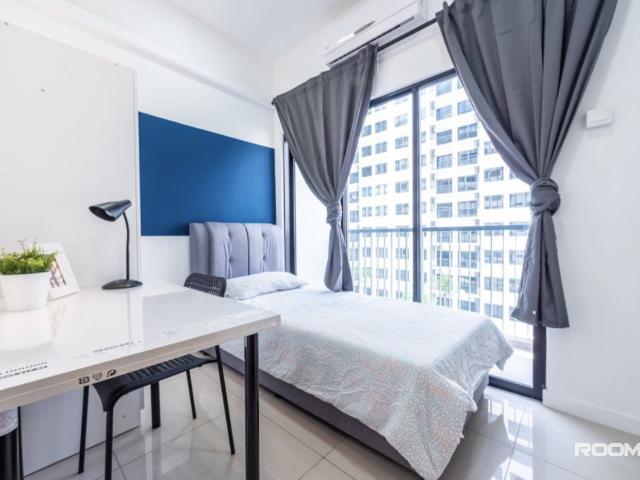 [NO DEPOSIT] [ FEMALE BALCONY SINGLE] Room to Rent