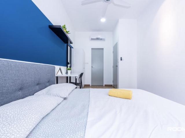 [NO DEPOSIT] [FEMALE ONLY] MASTER Room at The Green Subang West, SHAH ALAM
