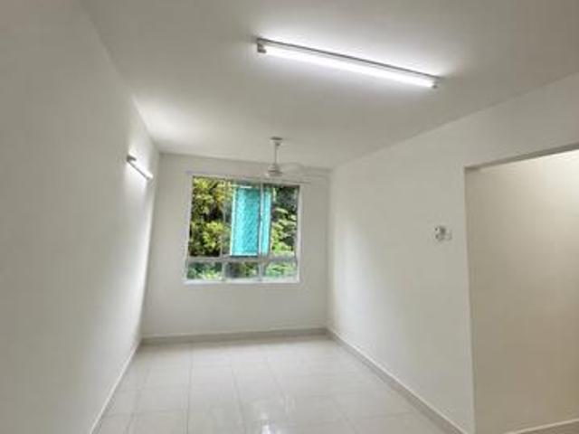 Full loanGreenery View Original Unit Melody Home For Sale Farlim
