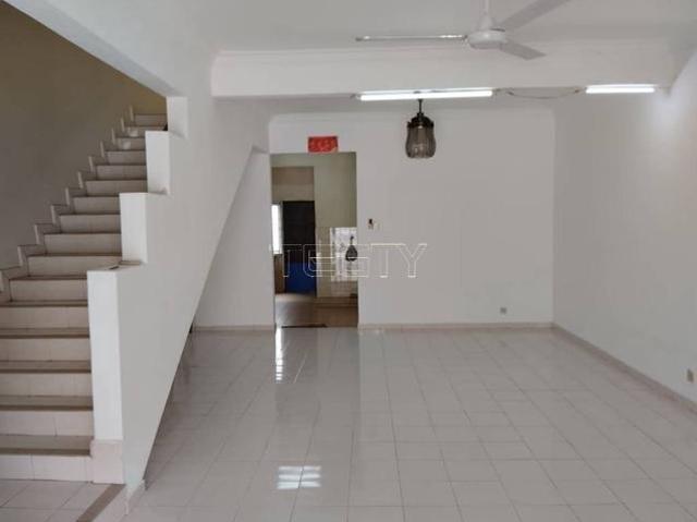 No Flood Good Condition Klang Utama Double Storey House Chinese Area