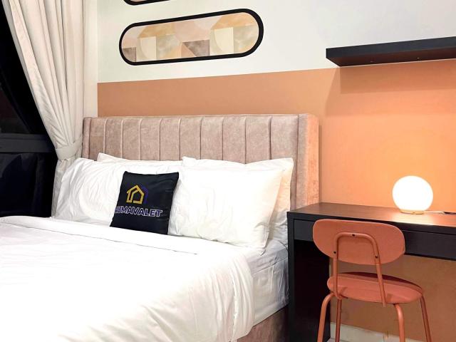 [NO MIX UNIT] Middle room at Meta Residence Metacity, 3min to MRT Putra Permai