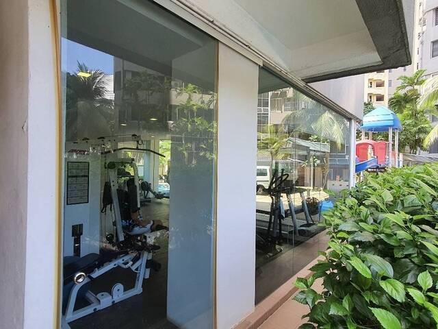 No owner, can cook, 3 Huge Master bedrooms with attached bathrooms