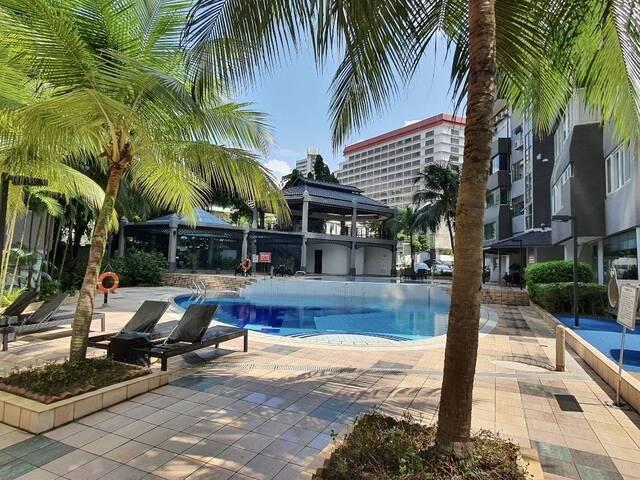 No owner, can cook, 3 Huge Master bedrooms with attached bathrooms