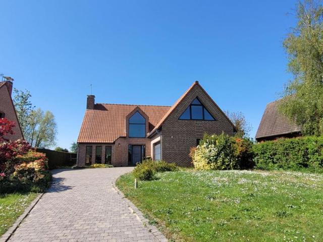 Nomain Maison 5 pièce s 190 m2
