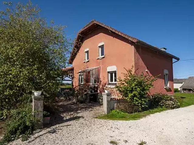 Nontron 24300 Achat / Vente maison 5 pièces t5