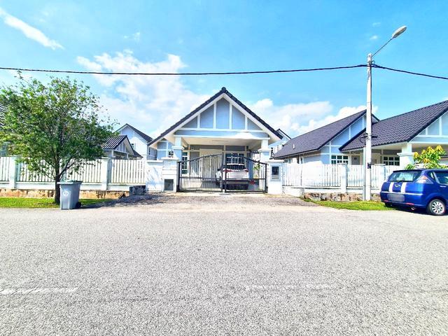 Non Bumi Bungalow Single Storey Taman Anjung Gapam Bemban Melaka