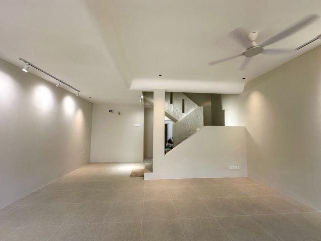 NON BUMI CAN BUY Double Storey Taman Seri Merdeka Bandar Baru Ampang