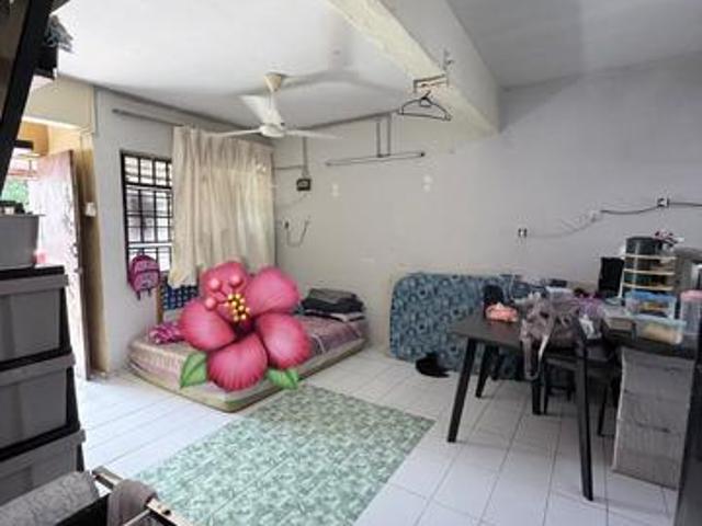 NON BUMI CORNER LOT 2storey lowcost Taman Timur Skudai