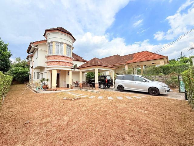 Non bumi Double storey bungalow Lavender Heights senawang