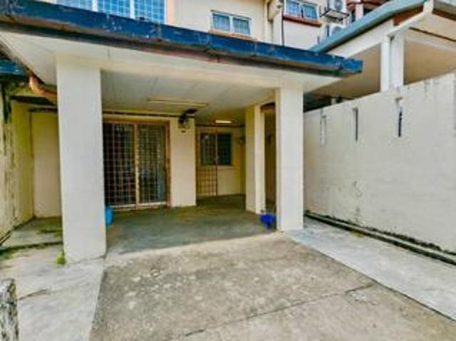 Non bumi Double Storey Terrace House Puncak Jalil Seri Kembangan