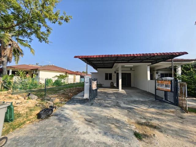 Non bumi End Lot Taman Merdeka Jaya teres setingkat untuk dijual
