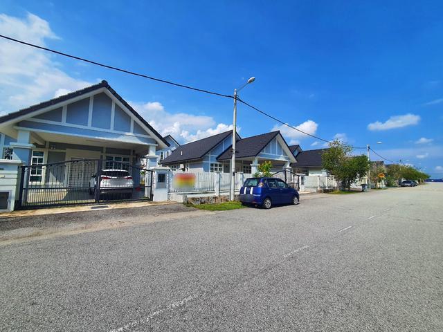Non Bumi Lot Banglo 1sty Tmn Anjung Gapam Bemban Melaka