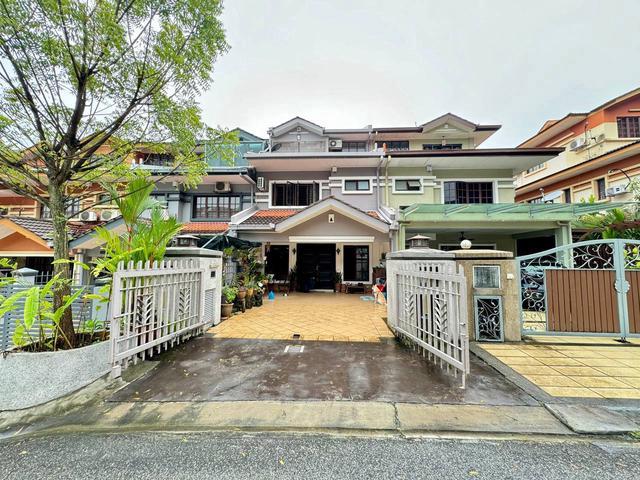 NON BUMI LOT FAACING SOUTH 25 Storey Laman Oakleaf Ampang