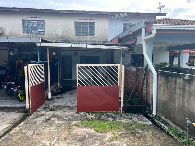 Non Bumi Lot Low Cost Taman Bukit Baru Bukit Siput Segamat Johor
