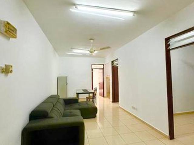 NON BUMI LOT Mentari Court Apartment Sunway Petaling Jaya