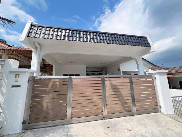 Non Bumi Lot Taman Bukit Markisa 20x75 Freehold