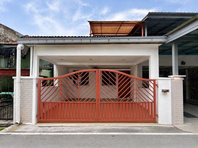 NON BUMI RENOVATED Teres Setingkat Taman Tasik Jaya SENAWANG
