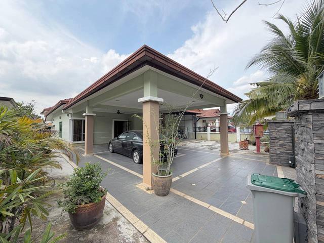 NON Bumi Single Storey Semi D Taman Acacia Seremban 2