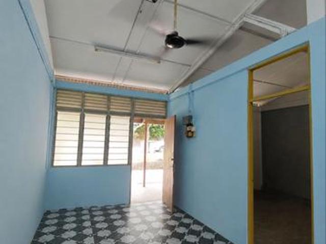 NON BUMIFACING OPEN Teres Setingkat Tmn Cenderawasih Jasin Me