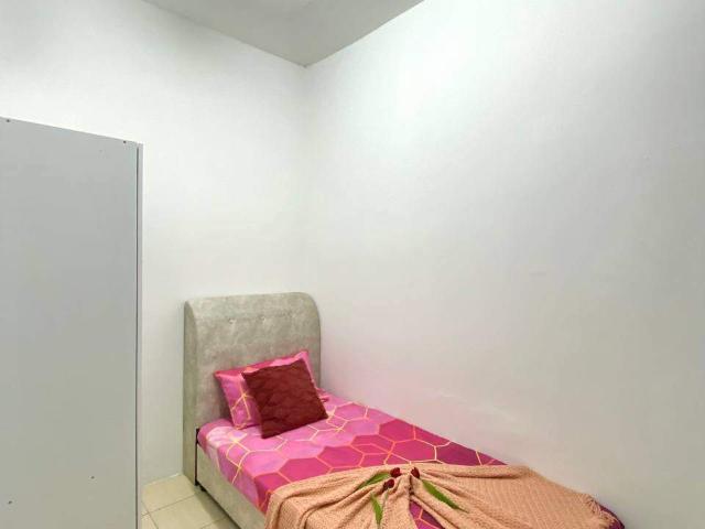 Non sharing. Bilik sewa taman puncak jalil, seri kembangan