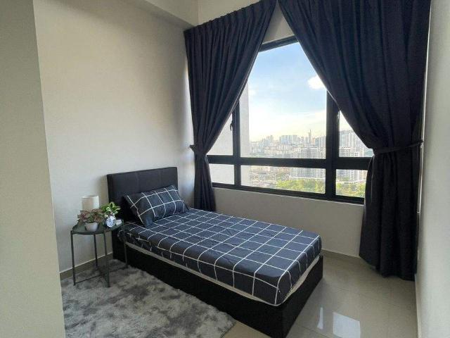 NON PARTITION FREE WIFI+UTILITIES, Medium Single Room Nidoz Desa Petaling