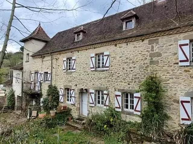 Nonards 19120 Achat / Vente maison 8 pièces t8 parking