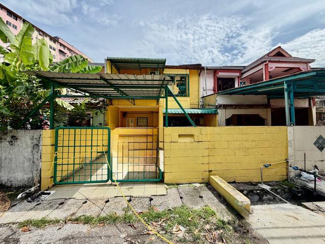 NonBumi Double Storey Terrace Taman Desaria PJS 5 Petaling Jaya