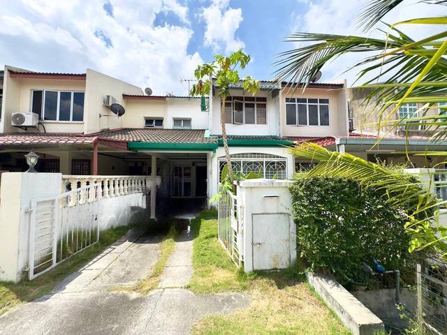 NonBumi Double Storey Terrace Taman Kinrara 2 Puchong
