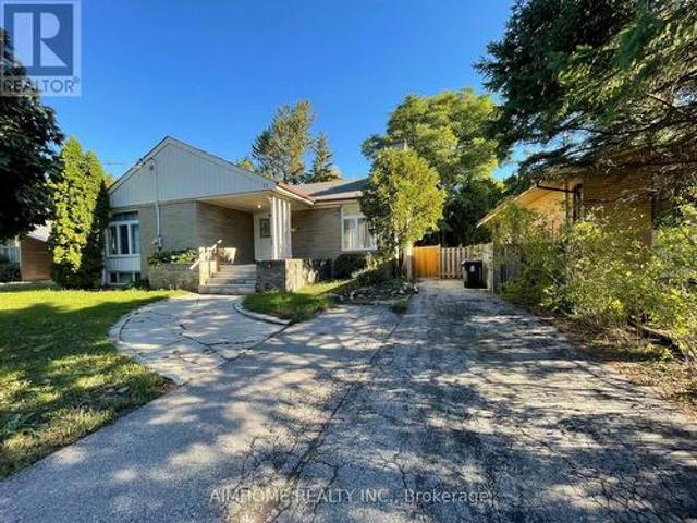 Main 11 Lauralynn Crescent, Toronto, ON, M1S 2H3 house for lease | Listing ID E13219 | Royal LePage