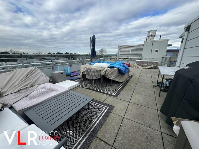 Condo in Vancouver West Side, BC