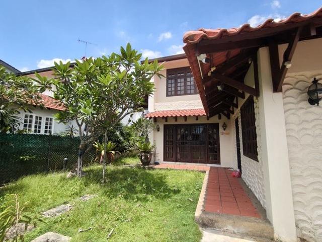Nong Chik JB Town Bungalow House 6 Bed 4 Bath Fully Furnish For Rent