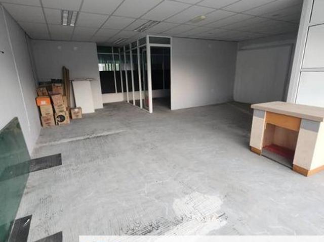 Nong Chik Riverside Kolam Air Three Storey Lot Facing Main Road