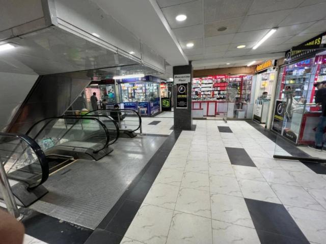 Noor Mobile Mall, Shop 6th Road Rawalpindi Committee Chowk ID 91719