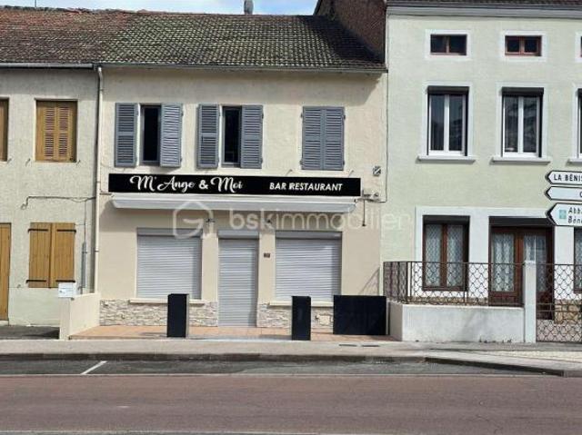 Noailly, aux portes de Roanne, Fond de commerce Bar Restaurant avec logement
