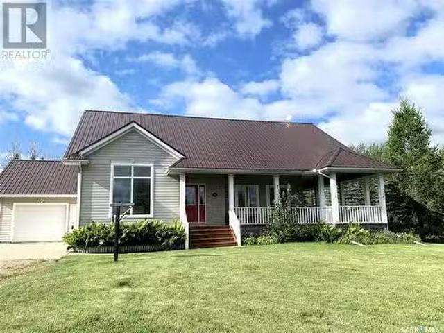 Noble Acreage, Hoodoo Rm No. 401, SK, S0K 4P0 house for sale.