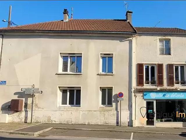 Nogent 52800 Achat / Vente immeuble
