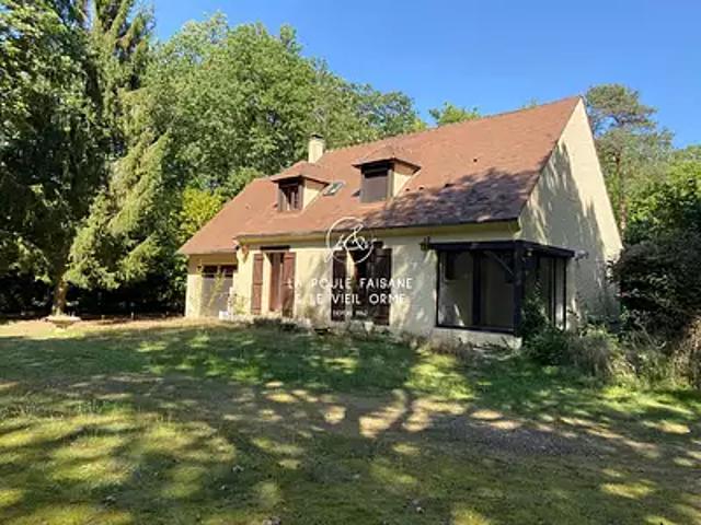 Nogent le Roi 28210 Achat / Vente maison 7 pièces t7 piscine