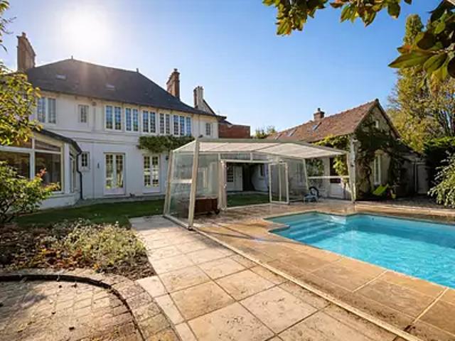 Nogent le Roi 28210 Achat / Vente maison 10 pièces t10 terrasse cave