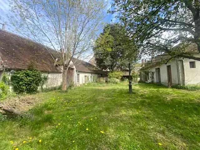 Nogent le Roi 28210 Achat / Vente maison 2 pièces t2 au dernier étage cave