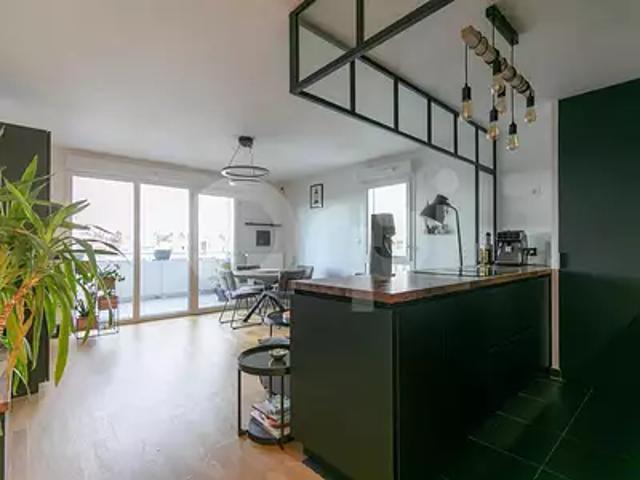 Nogent sur Marne 94130 Achat / Vente appartement 3 pièces t3 au dernier étage terrasse