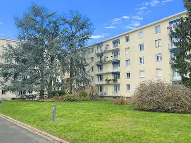 Nogent sur Marne 94130 Achat / Vente appartement 5 pièces t5 cave