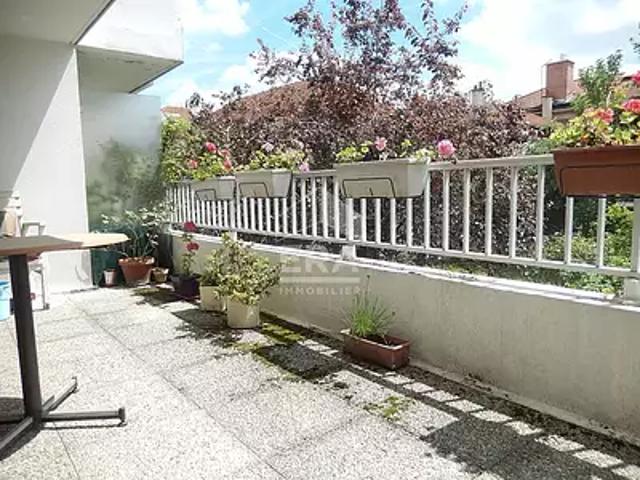 Nogent sur Marne 94130 Location appartement 2 pièces t2 terrasse