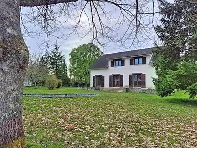 Nogent sur Vernisson 45290 Achat / Vente maison 9 pièces t9 terrasse