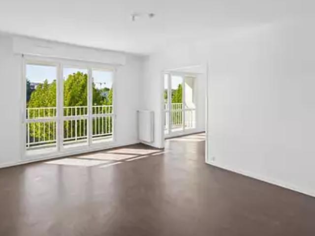 Noisy le Grand 93160 Achat / Vente appartement 4 pièces t4 parking