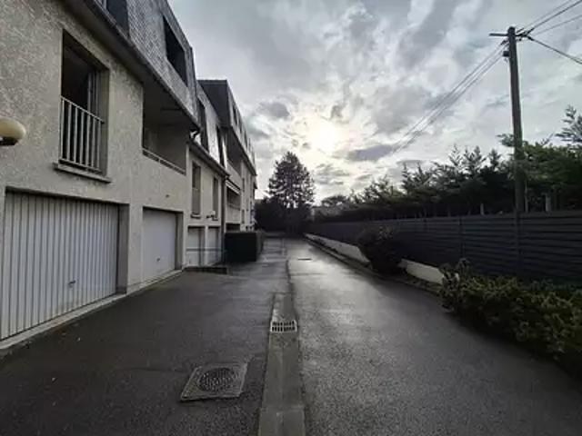 Noisy le Grand 93160 Achat / Vente appartement 1 pièce t1 parking