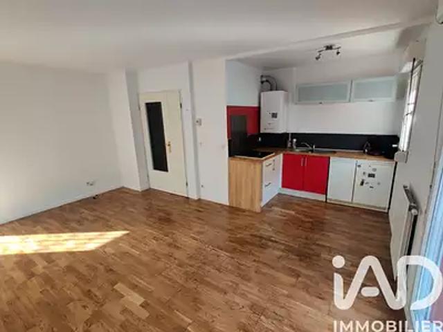 Noisy le Grand 93160 Achat / Vente appartement 2 pièces t2 parking