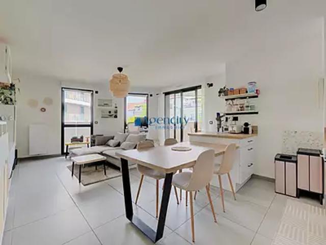 Noisy le Grand 93160 Achat / Vente appartement 3 pièces t3 terrasse